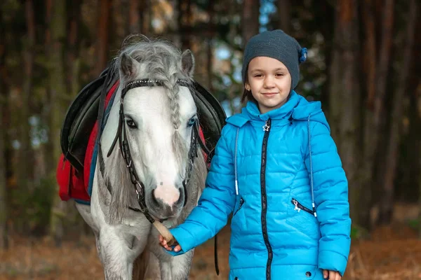 Little Girl Portrait Stands Next White Pony Close Background Nature — Stock Photo, Image