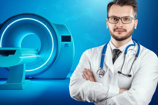 Doctor Stands Front Mri Machine Medical Technology Concept Tamography Future — Stock fotografie