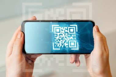 QR kodu, akıllı telefon, yeni teknolojiler. Elektronik dijital teknolojiler tarama, barkod