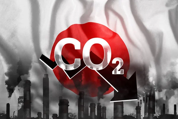 大気中へのCo2排出量 日本の国旗を背景に黒煙管 産業大気汚染概念 二酸化炭素による環境汚染 — ストック写真