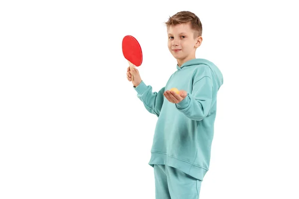 Bel Ragazzo Abito Bordeaux Gioca Ping Pong Isolato Sfondo Bianco — Foto Stock