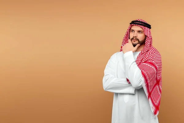Arabia Saudyjska Czymś Myśli Dishdasha Kandora Thobe Islam Przestrzeń Kopiowania — Zdjęcie stockowe
