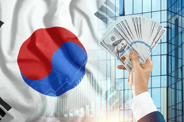 Pieniądze Ręku Mężczyzny Tle Flagi Korei Południowej Dochód Koreańczyków Stan — Zdjęcie stockowe