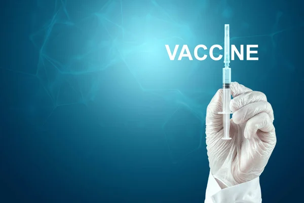 Doktorun Eldivenli Elinde Covid Aşısı Olan Bir Şırınga Var Tıbbi — Stok fotoğraf