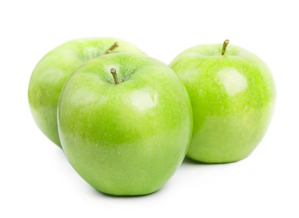 Grüne Äpfel auf weiß — Stockfoto