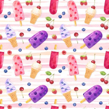 Kusursuz desenli suluboya meyveli dondurma ve çizgili arka planda böğürtlen. El çizimi suluboya çizimi.