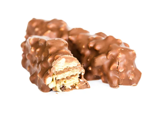 Barre chocolatée avec gaufrettes et noix — Photo