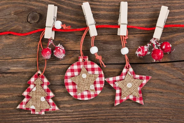 Trä juldekorationer - christmas ball, träd och stjärna — Stockfoto