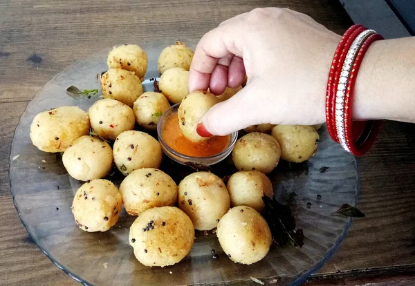 Suji Appe Appam Arroz Lanche Indiano Com Cebola Amendoim Tamarindo — Fotografia de Stock