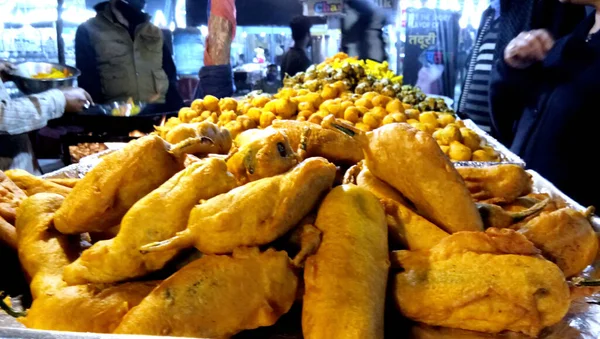 Lucknow Uttar Pradesh Január 2021 Street Food Seller Snack Pakodas — Stock Fotó