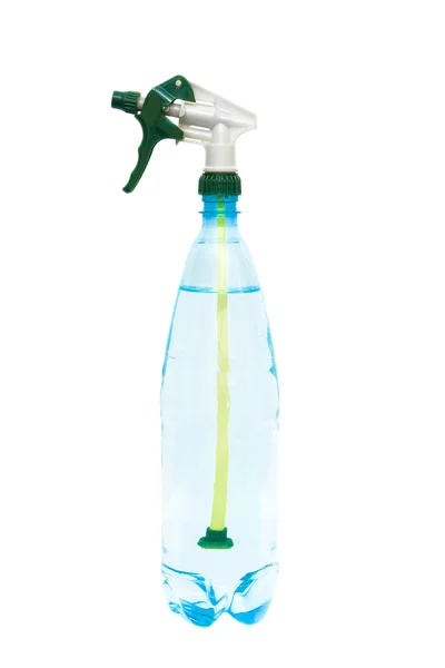 Vaporisateur de bouteille transparent en plastique pour le nettoyage . — Photo