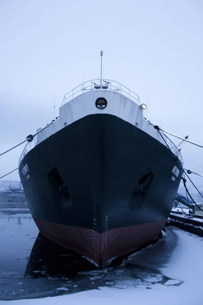 Büyük Buzkıran Lenin. Murmansk 'ta kış. Kar, buz, soğuk.