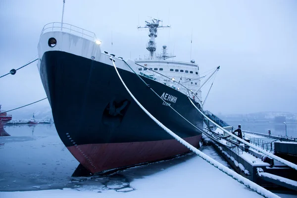 Grande Quebra Gelo Lenine Inverno Murmansk Neve Gelo Frio Fotos De Bancos De Imagens Sem Royalties
