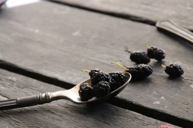 dut ahşap arka plan üzerinde