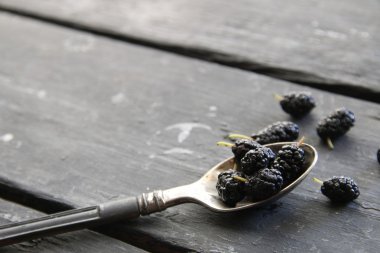 dut ahşap arka plan üzerinde