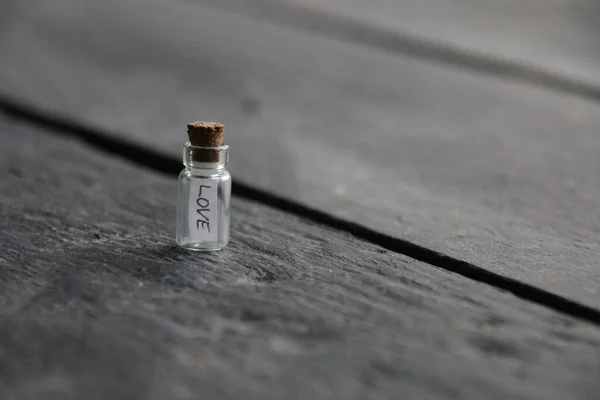 Liebeskonzept Eine Flasche Mit Der Aufschrift Liebe Vintage Stil — Stockfoto