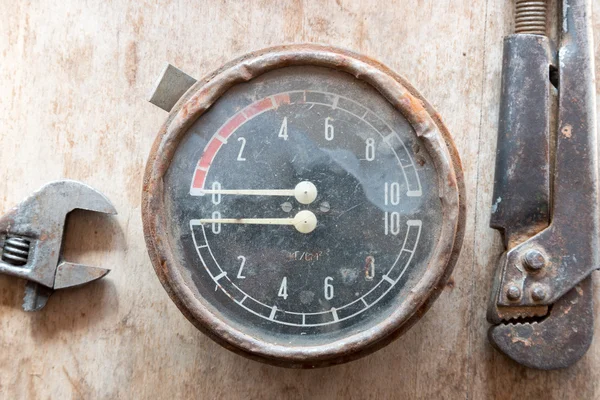 Manometer. Steampunk background. — Stock Photo, Image