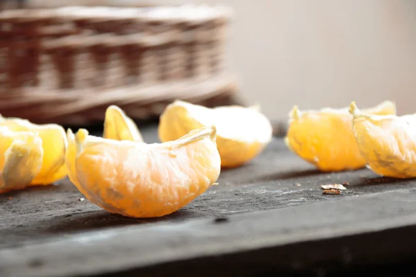 Szeletelt narancs gyümölcsjoghurt — Stock Fotó