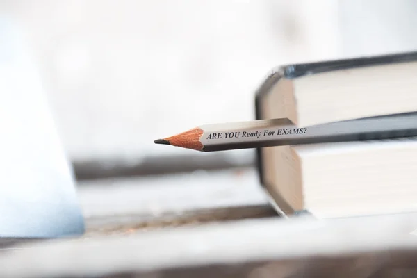 Bent u klaar voor de examens. voorbereiding — Stockfoto