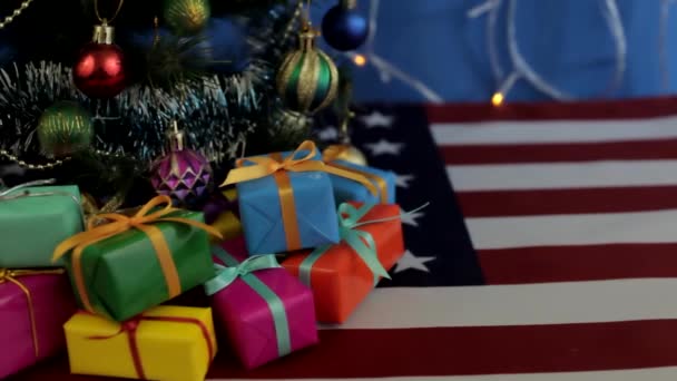 Nowy Rok Boże Narodzenie Kolorowe Prezenty Pod Choinką Zbliżenie — Wideo stockowe