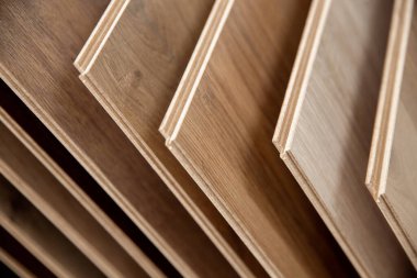 Kapalı laminat ve parke ahşap yonga tahtası, döşeme ve iç dizayn için mimari ve inşaat piyasada