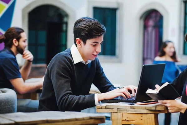 Young Latin College Man Sitting While Using Computer University Mexico — Stock Photo, Image