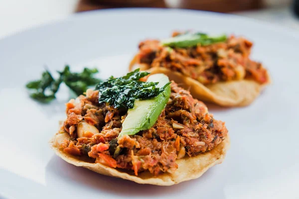 Mexická Tostada Bacalao Vizcaina Mexické Jídlo Mexickém Městě — Stock fotografie