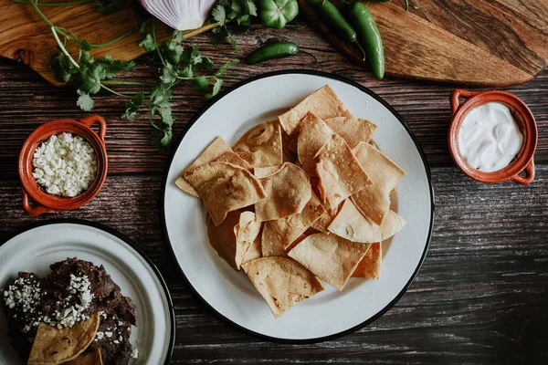 Ingredientes Para Chilaquiles Verdes Mexicanos Caseros Nachos Tortilla Maíz Para —  Fotos de Stock