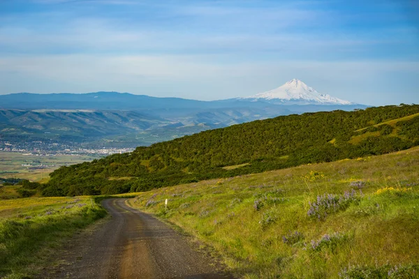 Gravel road in Eastern Washington — Stock Photo, Image