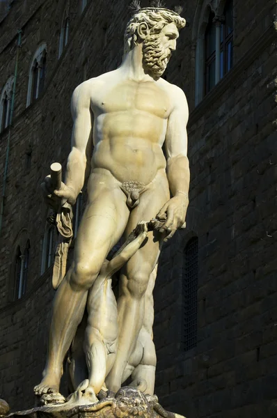 Socha Neptuna, Florencie, Itálie — Stock fotografie