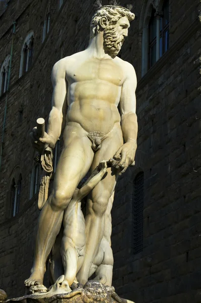 Standbeeld van Neptunus, Florence Italië — Stockfoto