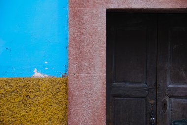 rustik renkli kapı şehir San miguel de allende, mexic