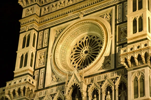 De duomo in florence Italië-nacht, belangrijkste kathedraal. — Stockfoto