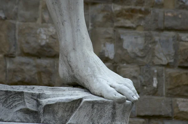 Statue von Michelangelos David — Stockfoto