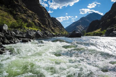 Cehennem Kanyonu, Idaho'da rapids Whitewater