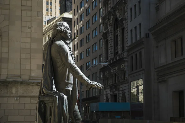 Статуя Джорджа Вашингтона, Федерал Холл, Нью-Йорк — стоковое фото