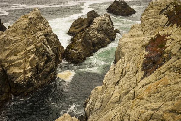 在大苏尔，加利福尼亚崎岖岬 — 图库照片