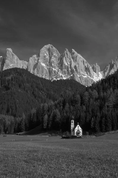 北イタリアのサンタ ・ マッダレーナ教会 — ストック写真