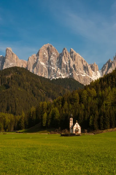 Santa Maddalena templom Észak-Olaszország — Stock Fotó