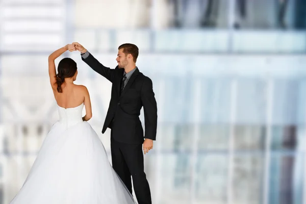 Novia y novio en la boda — Foto de Stock