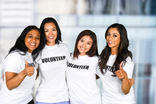 Група жінок добровольців — стокове фото