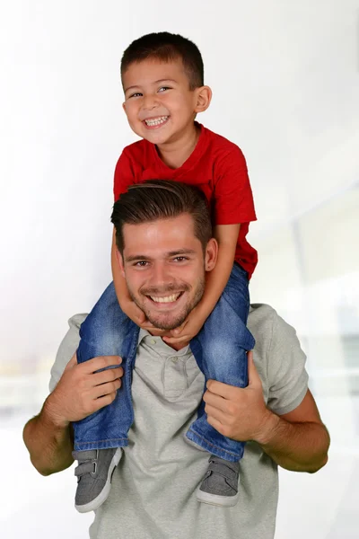 Отец и сын — стоковое фото