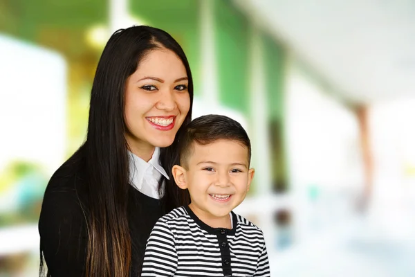 Mãe e filho — Fotografia de Stock