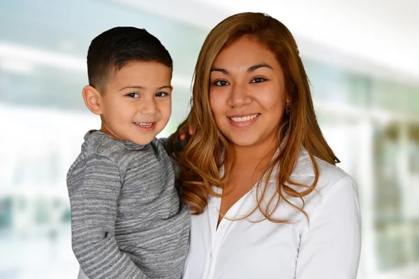 Mutter und Sohn — Stockfoto