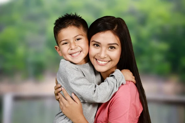 Mère et fils — Photo