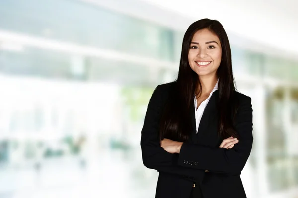 Feliz mujer de negocios hispana —  Fotos de Stock