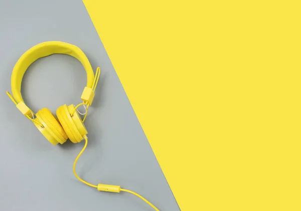 Yellow Headphones Trendy Yellow Gray Background Music Concept — Stock Photo, Image