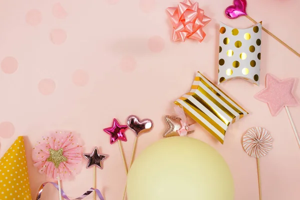 Achtergrond Voor Een Gelukkige Verjaardag Feest Groep Van Gekleurde Ballonnen — Stockfoto