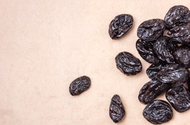 kağıt üzerinde Erik