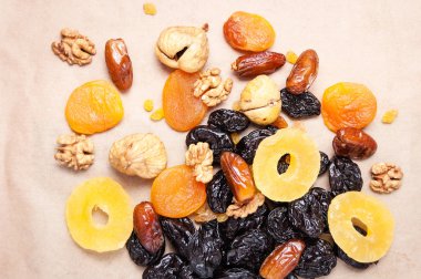 kurutulmuş meyve, kurutulmuş ananas, kuru incir, ceviz, Erik, incir, Kuru Kayısı kağıt, en iyi görünüm üzerinde 